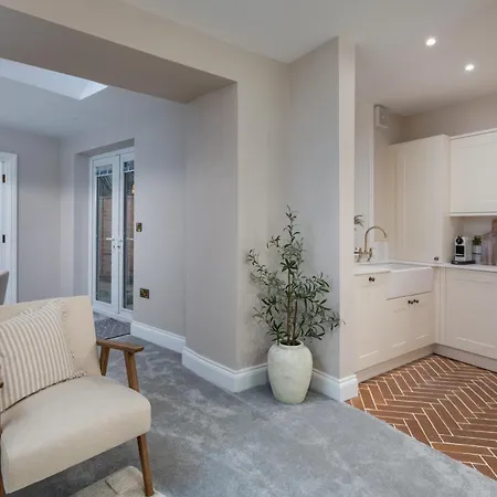 Garden Apartment